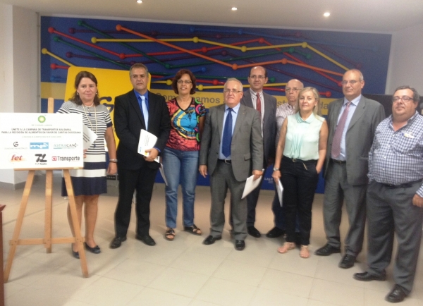 Guaguas Municipales participa en la campaña ‘Transporte Solidario’ con la recogida de alimentos para Cáritas Canarias