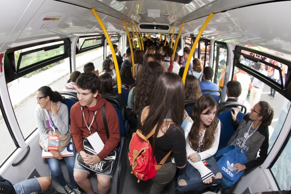 Guaguas Municipales incrementa un 15% las recargas del Bono Estudiante en el primer trimestre del curso escolar respecto a 2013 